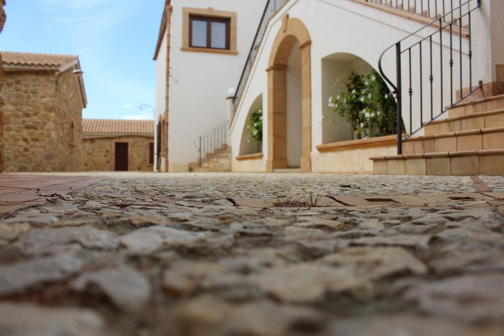 Agriturismo Feudo Muxarello Aragona ภายนอก รูปภาพ