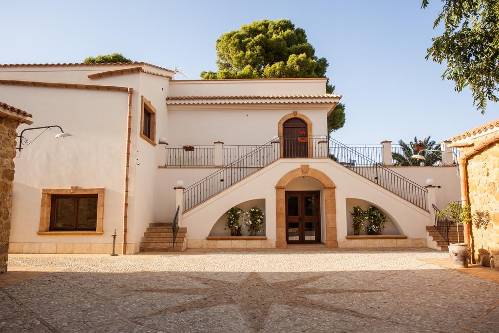 Agriturismo Feudo Muxarello Aragona ภายนอก รูปภาพ