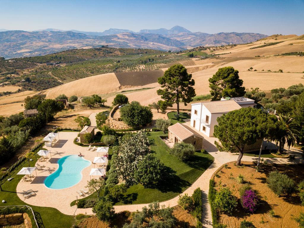 Agriturismo Feudo Muxarello Aragona ภายนอก รูปภาพ